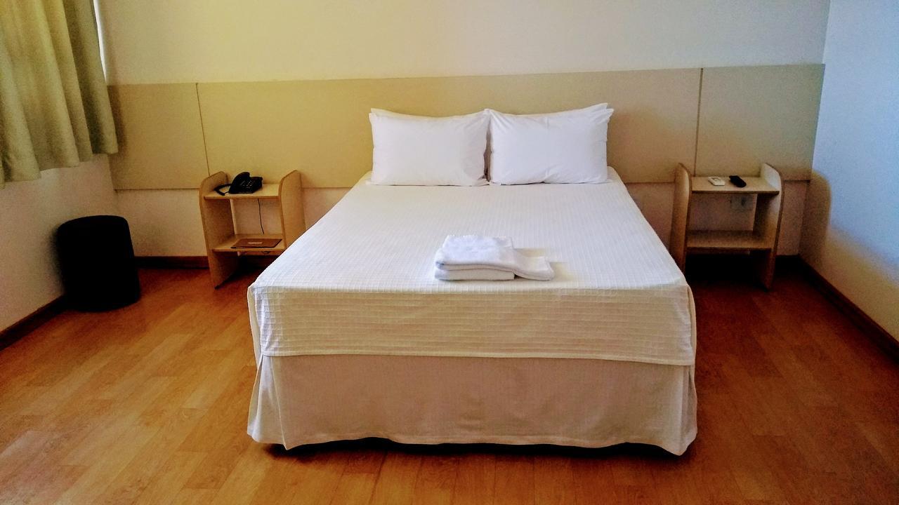 Vespasiano Hotel Telêmaco Borba Esterno foto