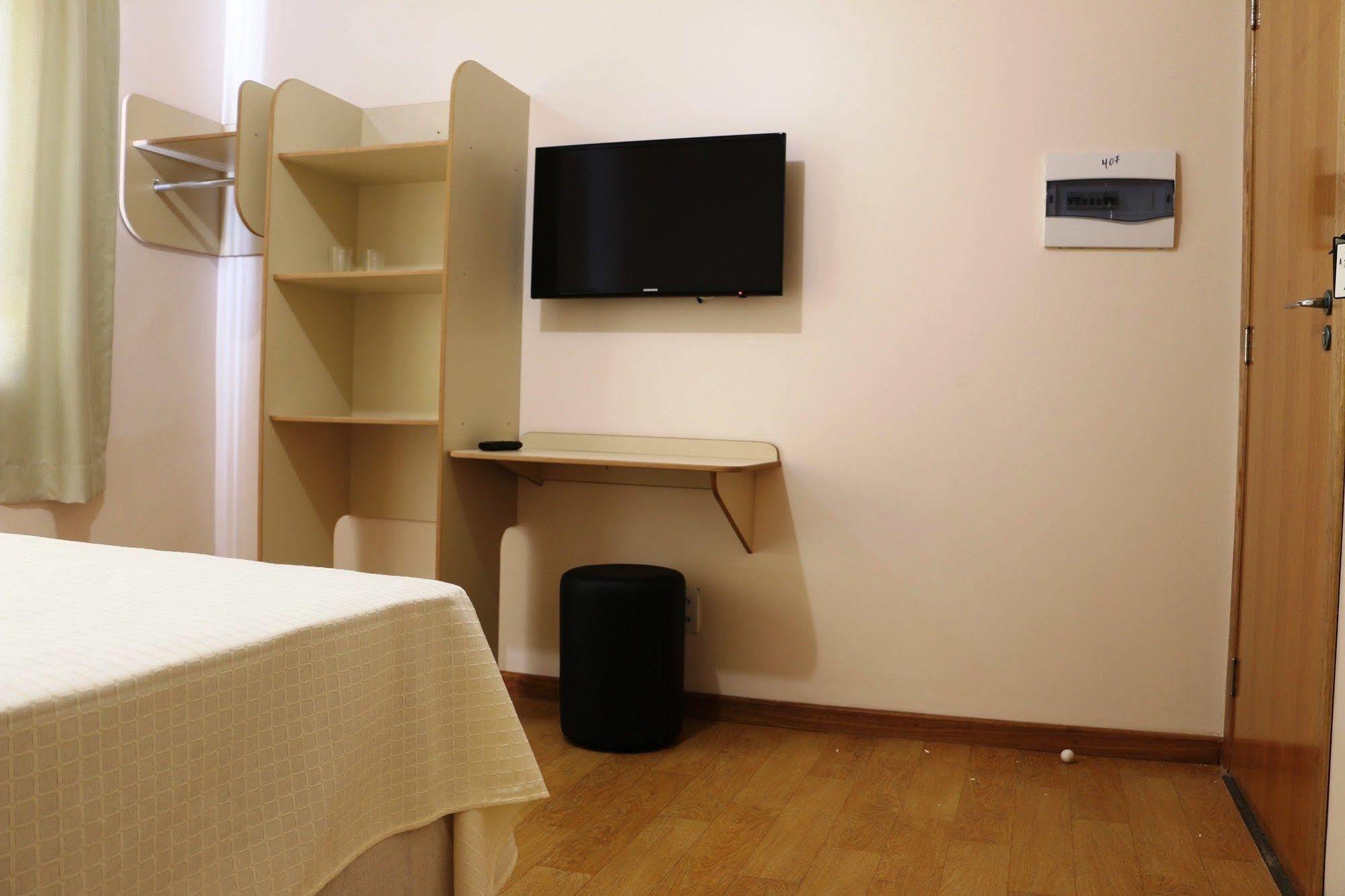 Vespasiano Hotel Telêmaco Borba Esterno foto