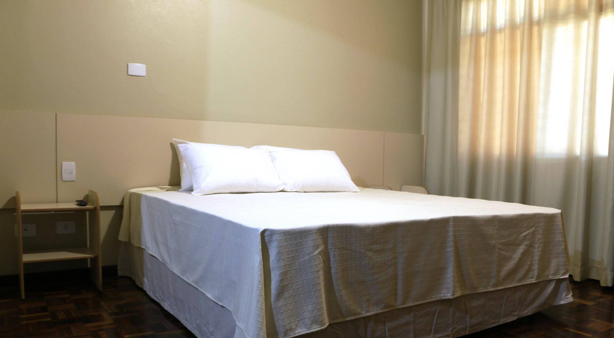 Vespasiano Hotel Telêmaco Borba Esterno foto